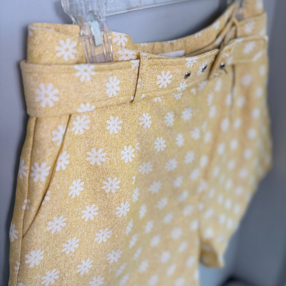Aureum Shorts Women's Large Daisy Print Belted High Waist Cottage Core - Picture 2 of 8